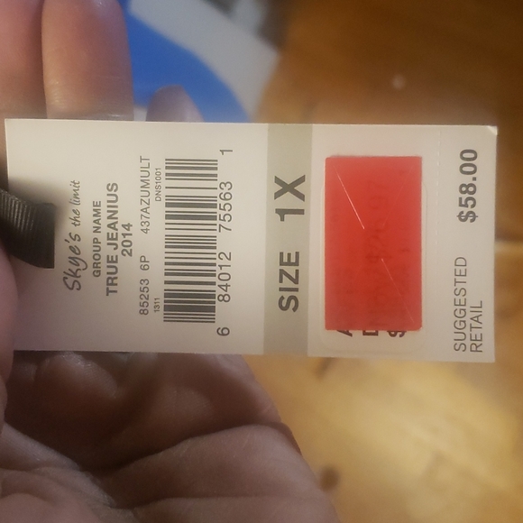 top - Picture 4 of 5